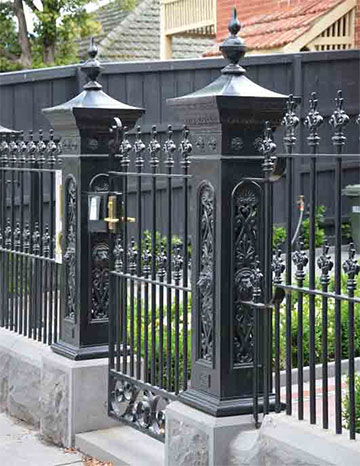 [MS995] Aluminium Decorative Lion Head Post Fence Post 230x230x1555mm - Pick up only - RAW 